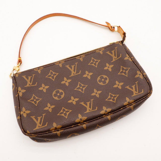 Pochette Accessoires Louis Vuitton vue de dessus avec anse vachette caramel — AMANA Vintage