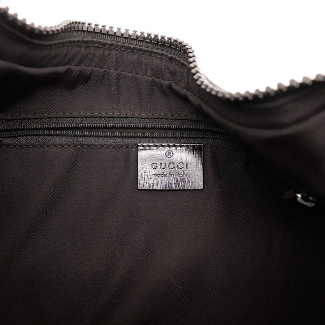 Détail bas droit Hobo Demi Lune Gucci toile monogrammée état — AMANA Vintage