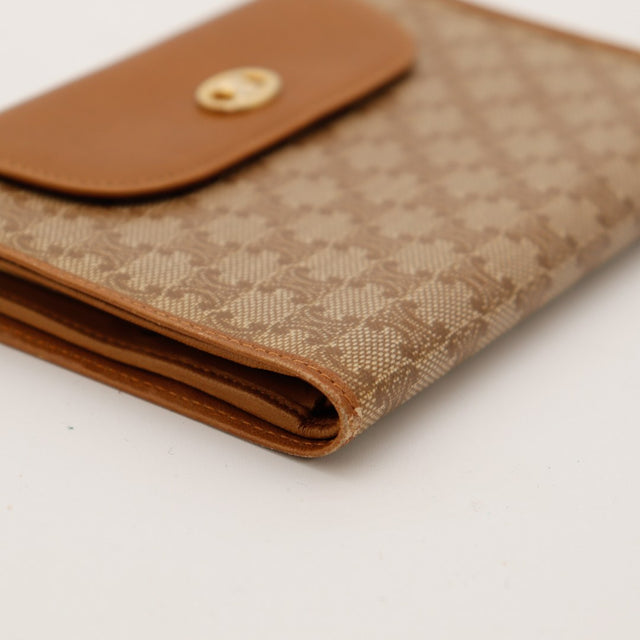 Detail coins et toile Portefeuille Celine Macadam vue rapprochee — AMANA Vintage
