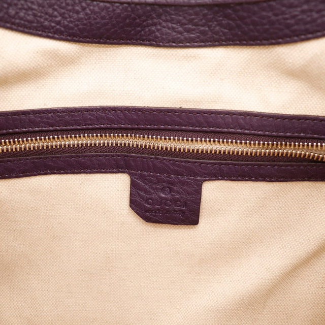 Fond cuir aubergine Gucci Jackie occasion authentique — AMANA Vintage