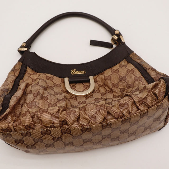 Detail tirette cuir signature Gucci Hobo D-Ring — AMANA Vintage