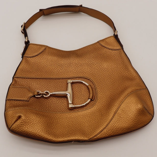 Vue de dos Gucci Hobo Horsebit cuir métallisé cuivre occasion — AMANA Vintage