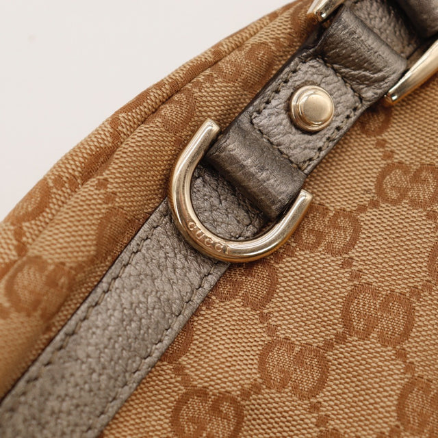 Détail argenterie dorée D-Ring Gucci Abbey occasion authentique — AMANA Vintage