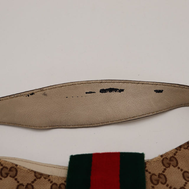 Detail face interieure anse cuir ivoire decollement revetement Gucci Hobo Web — AMANA Vintage