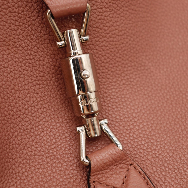 Base du sac Gucci Jackie cuir grainé occasion authentique — AMANA Vintage