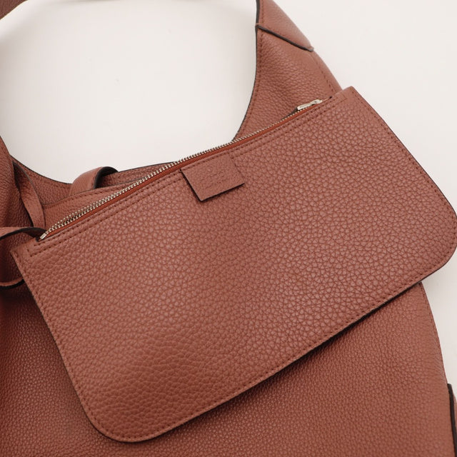 Gravure Gucci fermoir argenté Jackie cuir grainé — AMANA Vintage