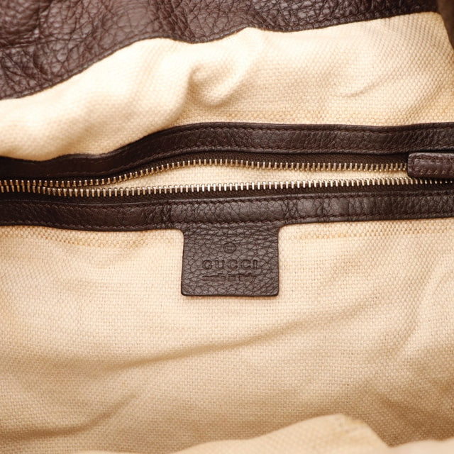Détail argenterie dorée mousquetons Gucci Bambou Diana occasion authentique — AMANA Vintage