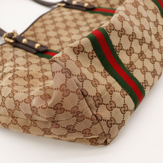 Detail coin inferieur Tote Bag Bamboo Gucci canvas GG et ruban Web — AMANA Vintage