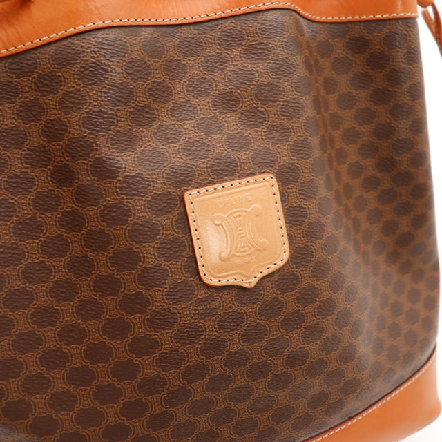 Détail toile Macadam Céline et plaque cuir estampillée — AMANA Vintage