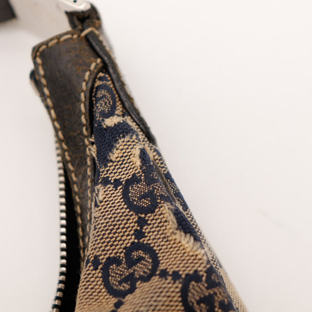 Detail zip lateral Gucci Hobo Web canvas frotte effiloché — AMANA Vintage