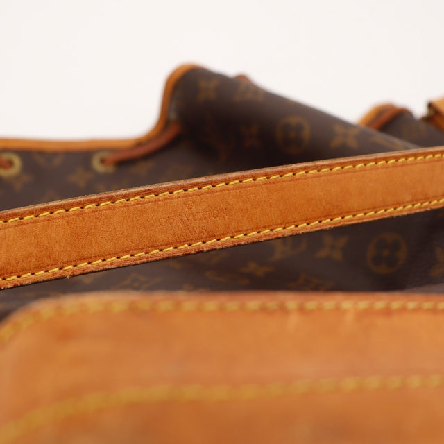 Vue d'ensemble Louis Vuitton Noé Toile Monogramme marron occasion authentique — AMANA Vintage