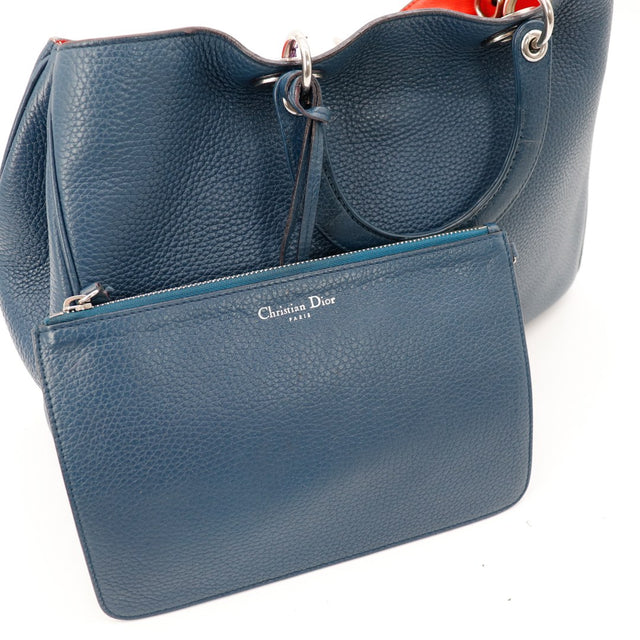 Intérieur cuir rouge avec pochette zippée Christian Dior Diorissimo — AMANA Vintage