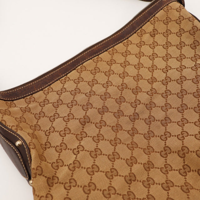 Détail canvas GG Gucci Hobo Web beige marron occasion authentique — AMANA Vintage