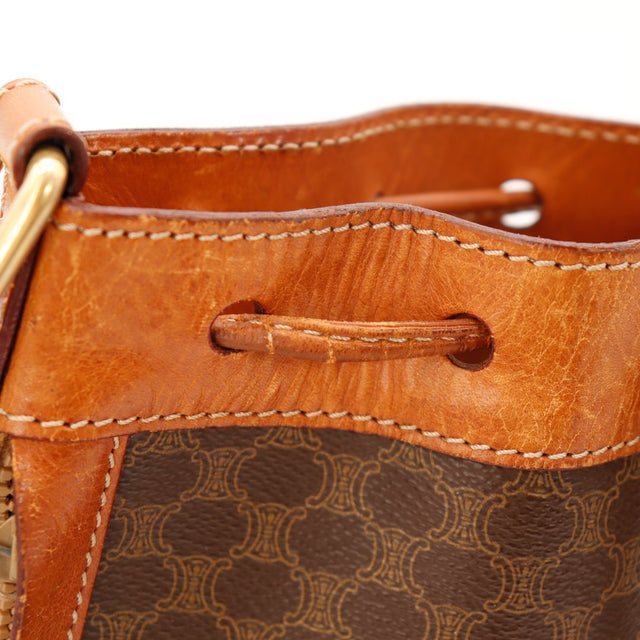 Détail intérieur cordelette cuir et toile Macadam sac seau Celine vintage — AMANA Vintage