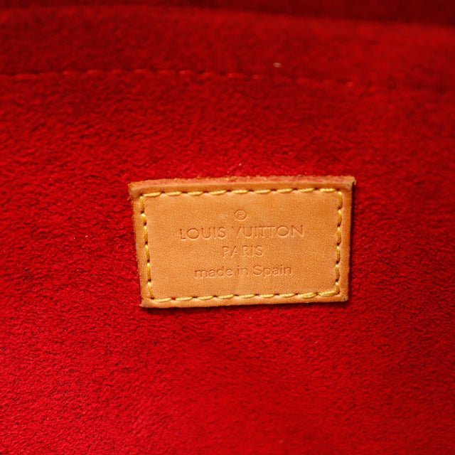 Intérieur doublure rouge Louis Vuitton Croissant MM made in Spain — AMANA Vintage