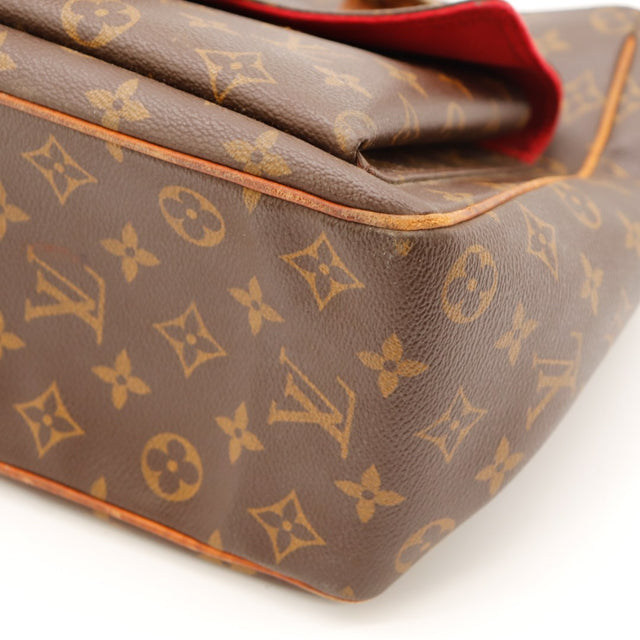 Détail coin inférieur gauche Louis Vuitton Multipli Cité usure des coins — AMANA Vintage