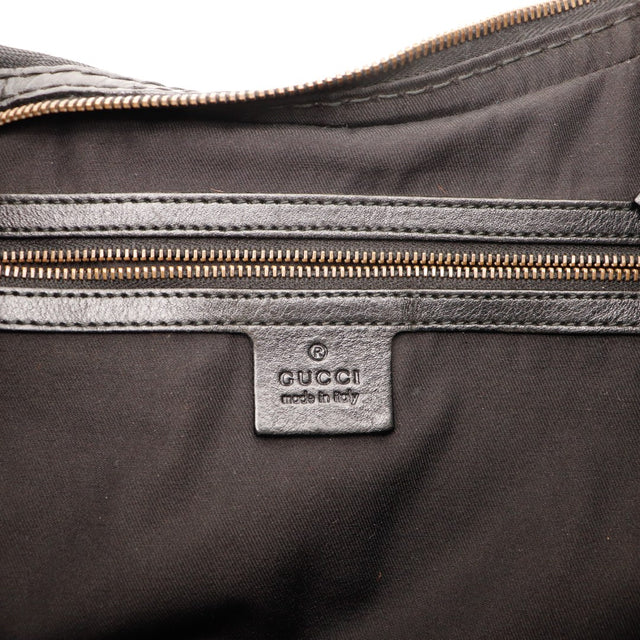 Intérieur poche zippée Gucci Indy Hobo étiquette made in Italy — AMANA Vintage