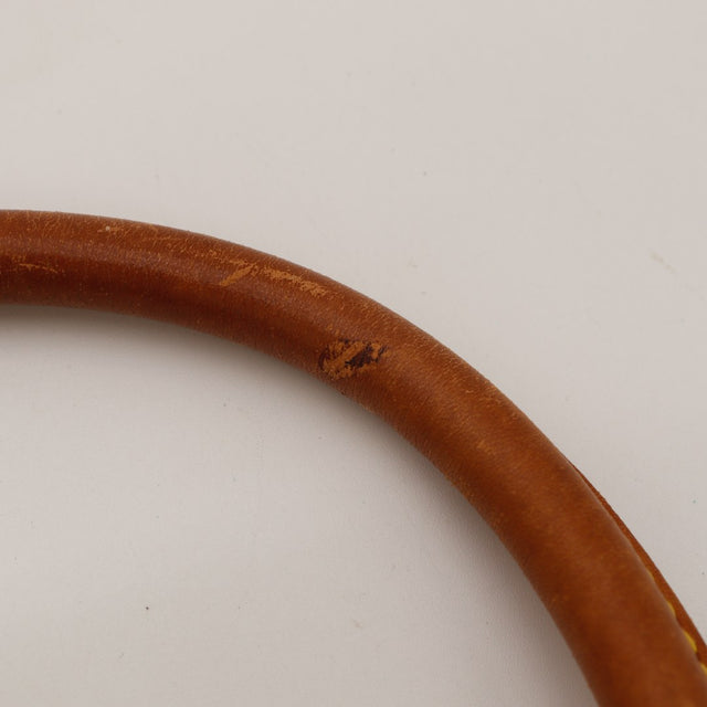 Détail anse Louis Vuitton Looping griffures cuir abîmé — AMANA Vintage