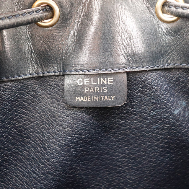 Détail cordelette de fermeture usée sac seau Céline — AMANA Vintage