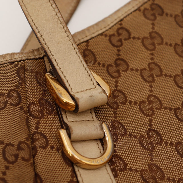 Détail canvas monogrammé couture Hobo Gucci — AMANA Vintage