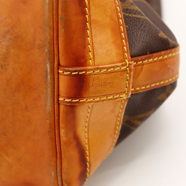 Vue de profil Louis Vuitton Noé GM Monogram occasion authentique — AMANA Vintage