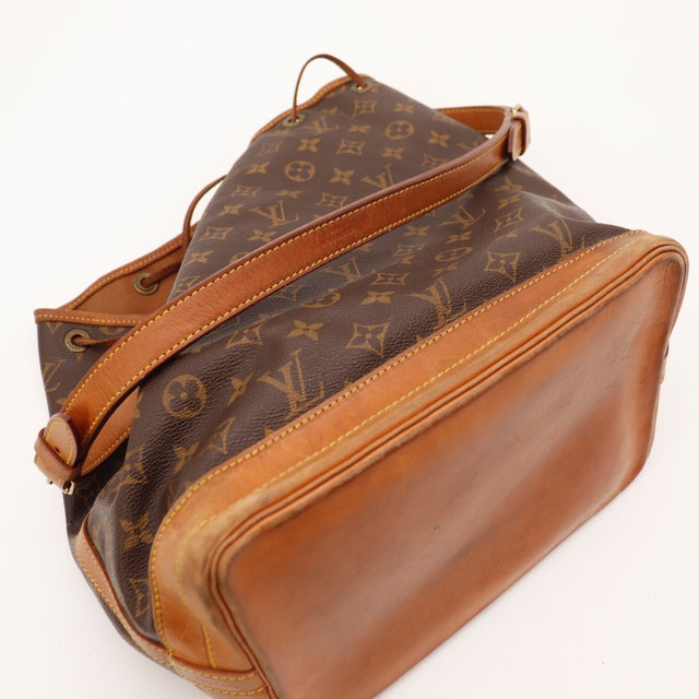 Coins et bordures cuir Louis Vuitton Noé GM toile Monogram — AMANA Vintage