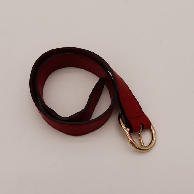 Détail extérieur Gucci New Jackie rouge traces de contact légères — AMANA Vintage