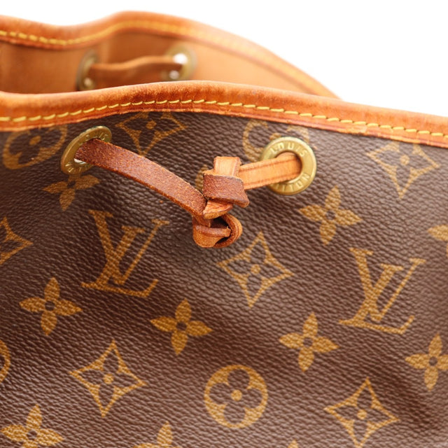 Vue de dessus ouverture sac Louis Vuitton Noé GM toile Monogram — AMANA Vintage
