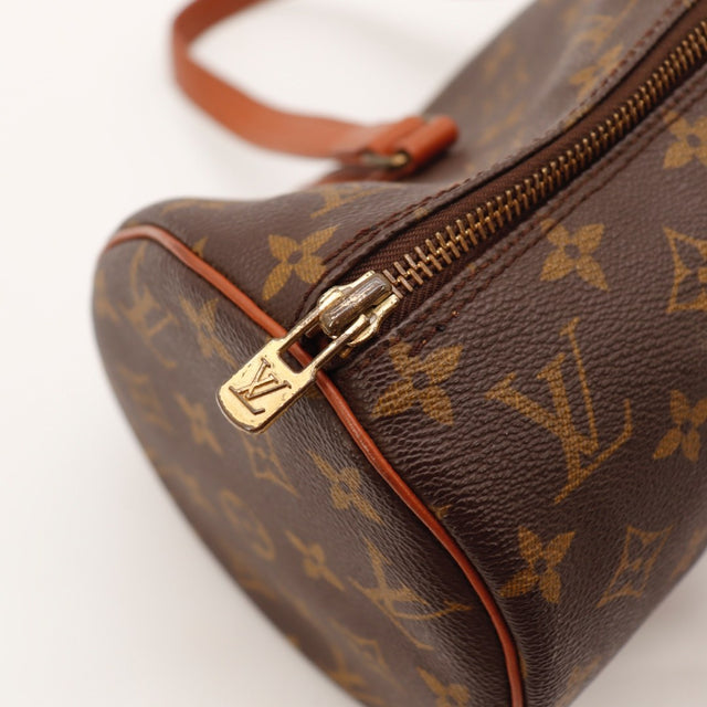 Détail base latérale Louis Vuitton Papillon 30 toile Monogram — AMANA Vintage