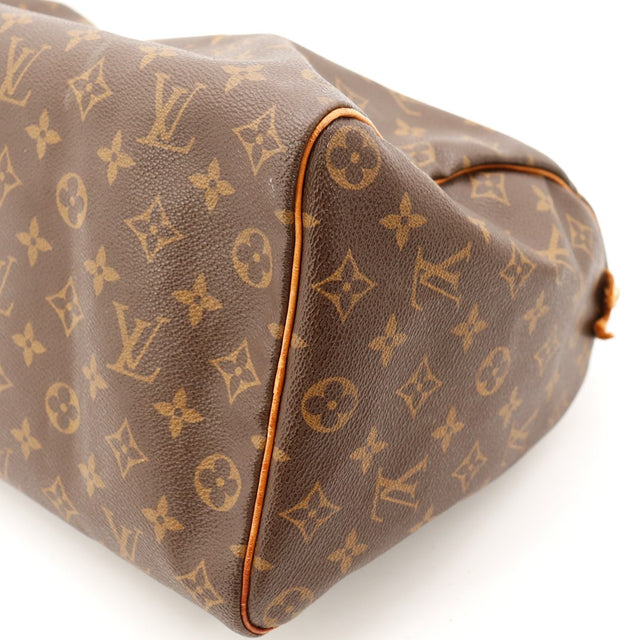 Vue fond angle Louis Vuitton Speedy 40 coins toile Monogram — AMANA Vintage