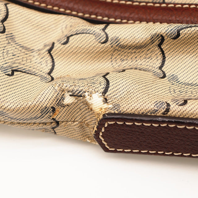 Détail de l'argenterie Céline Tote Macadam toile Macadam beige occasion authentique — AMANA Vintage