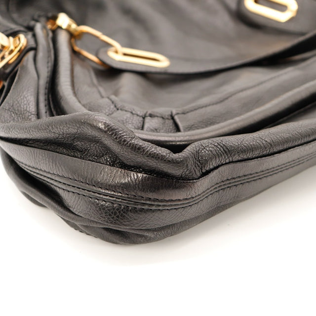Détail coin inférieur cuir sac Chloé Paraty noir — AMANA Vintage