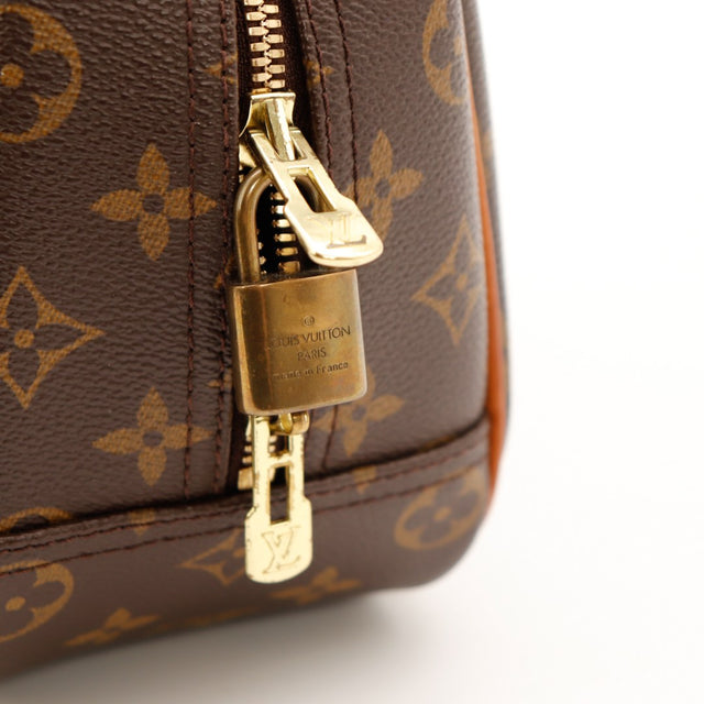 Inscription encre sur doublure intérieure Louis Vuitton Trouville — AMANA Vintage