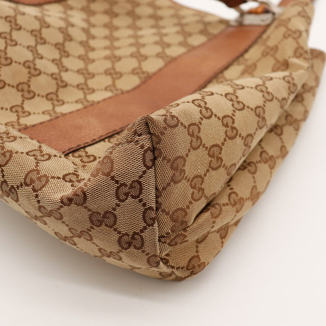 Détail coin latéral Tote Bag Bambou Gucci toile monogrammée — AMANA Vintage