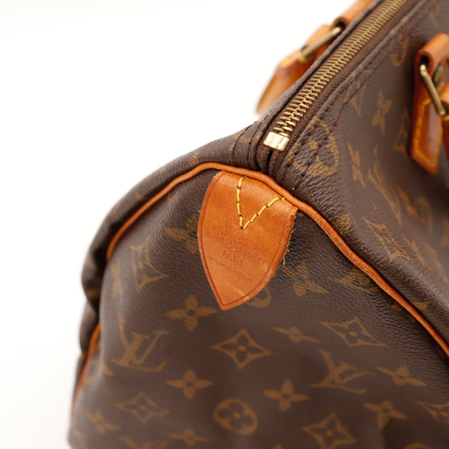 Détail languette Louis Vuitton Paris made in France Speedy 35 — AMANA Vintage