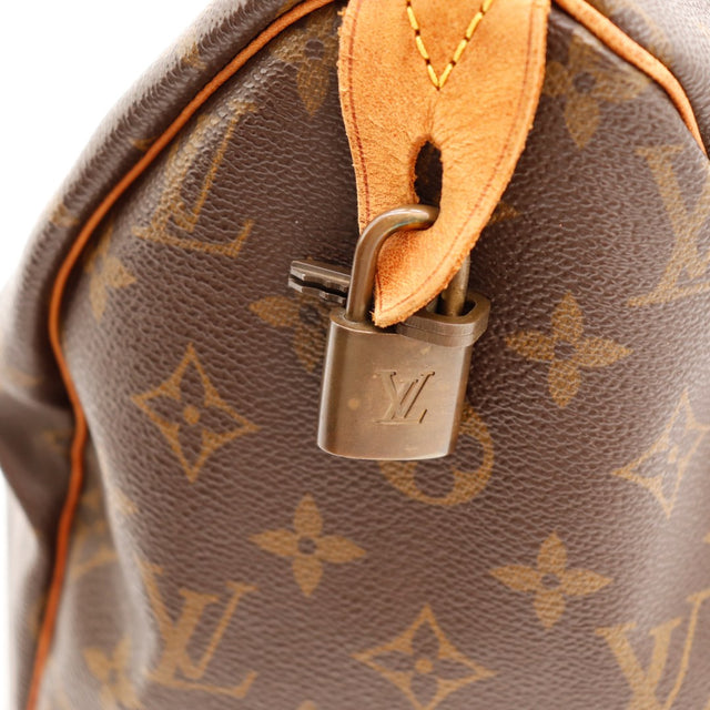 Détail languette Louis Vuitton Paris made in France Speedy 30 — AMANA Vintage