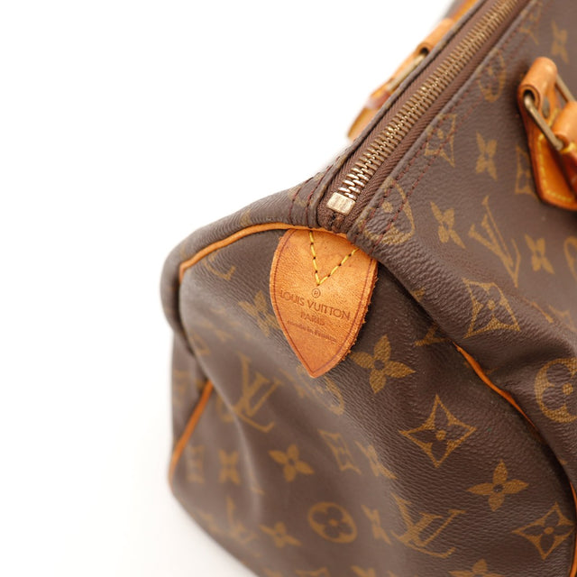 Détail languette Louis Vuitton Paris Made in France Speedy 35 — AMANA Vintage