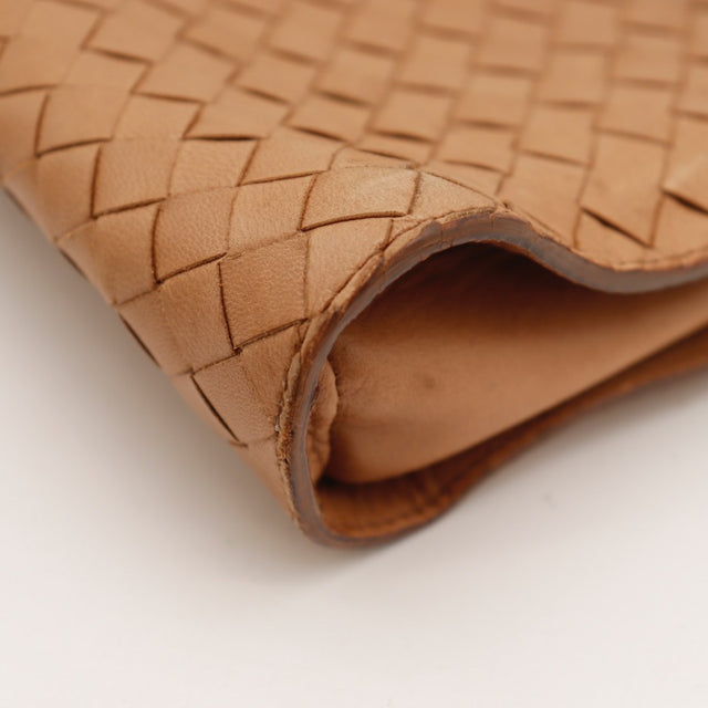 Base du sac bandoulière Bottega Veneta Intrecciato camel — AMANA Vintage