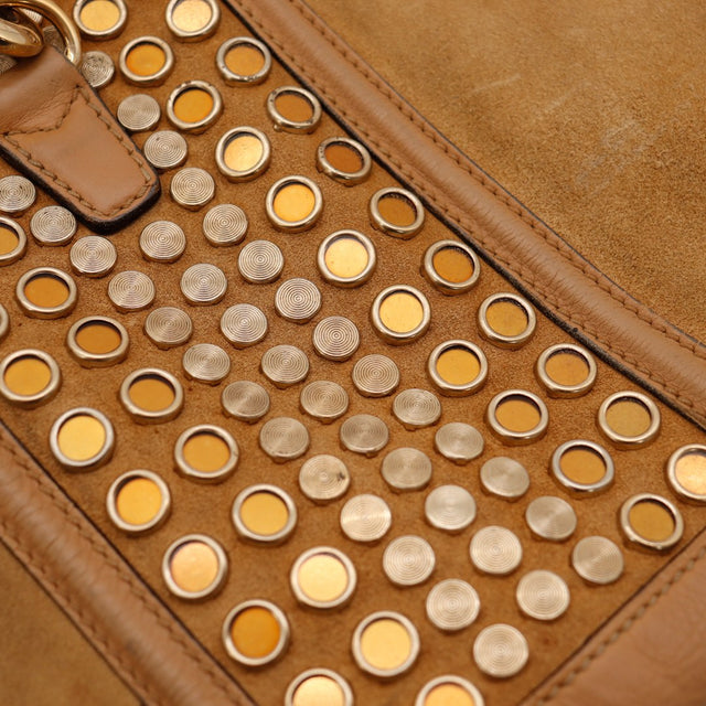 Détail clous métalliques Gucci Jackie — AMANA Vintage