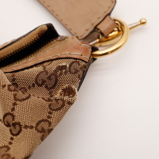 Detail anse et anneau doré Gucci Hobo — AMANA Vintage