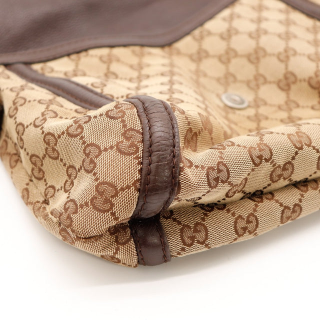 Détail coin et bordure cuir Gucci Hobo Horsebit occasion authentique — AMANA Vintage