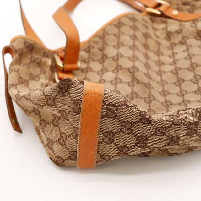 Détail coin inférieur usé Gucci Tote Bag occasion authentique — AMANA Vintage