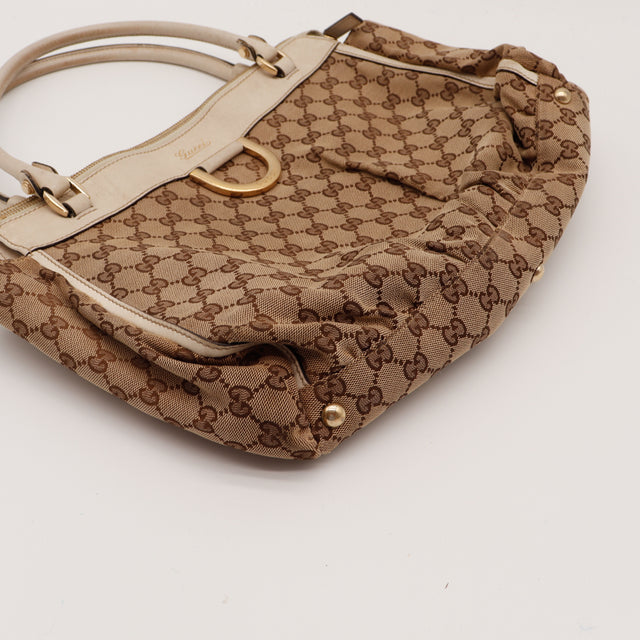 Le Abbey D Ring Gucci