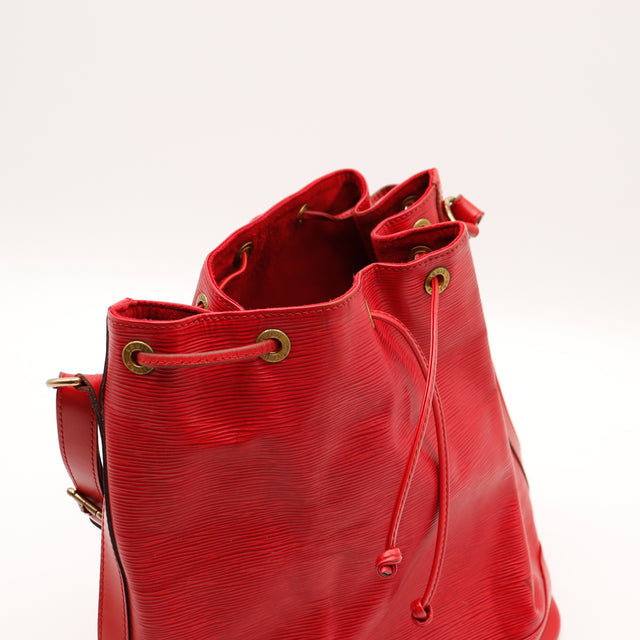 The Noe Épi Rouge Louis Vuitton