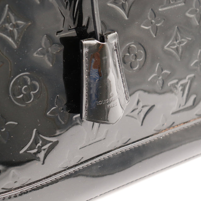 Le Alma Vernis Noir Louis Vuitton