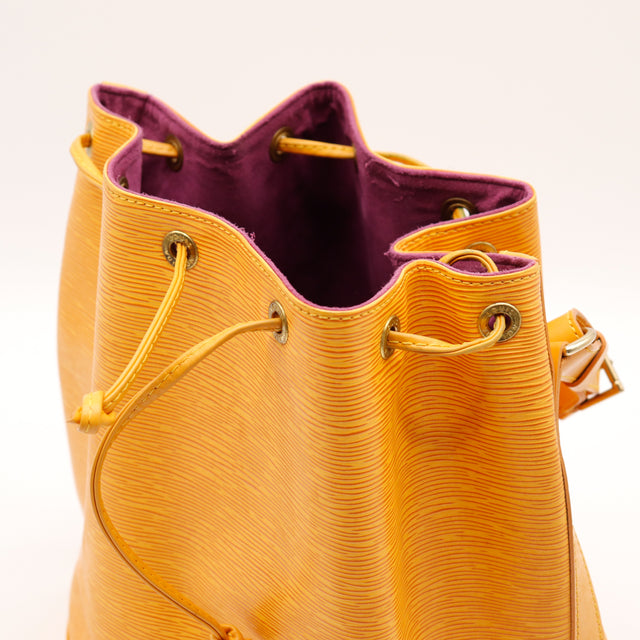 The Noe Épi Jaune Louis Vuitton