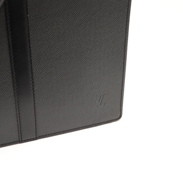 Le Porte-Documents Rosan Taiga Louis Vuitton