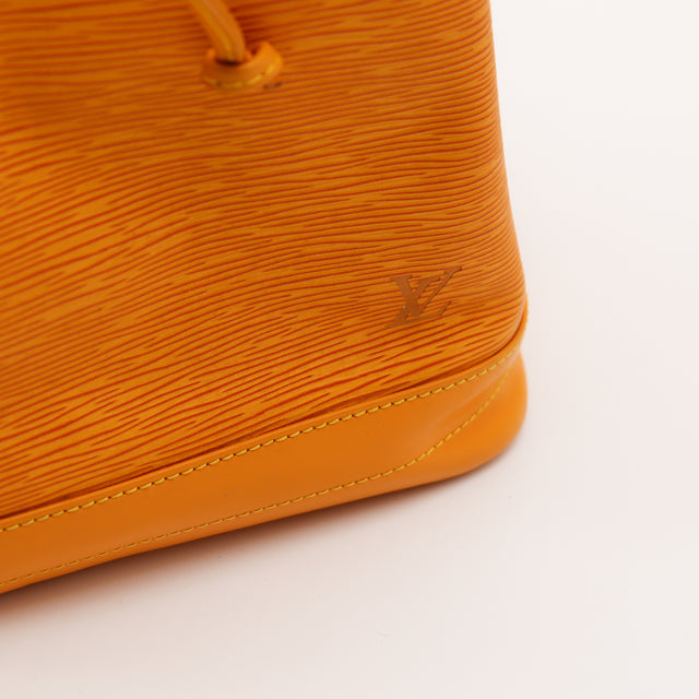 The Noe Épi Jaune Louis Vuitton