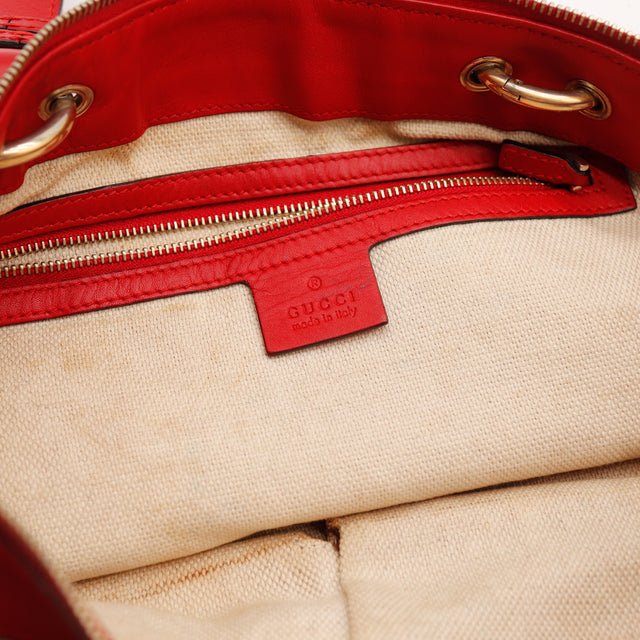 Le Abbey Valentine Gucci