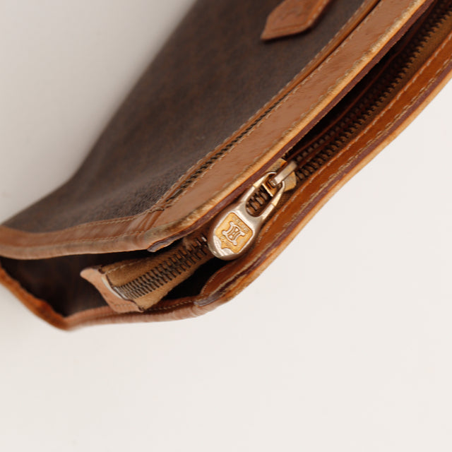 La Pochette Céline Macadam Dragonne